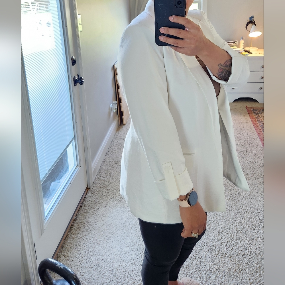 White Jacket - Picture 6 of 6